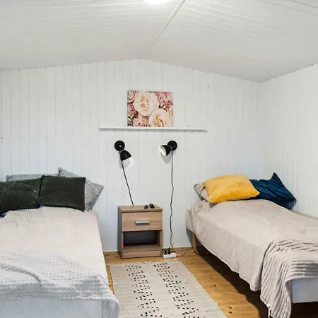 Cozy At Stillinge Holiday home
